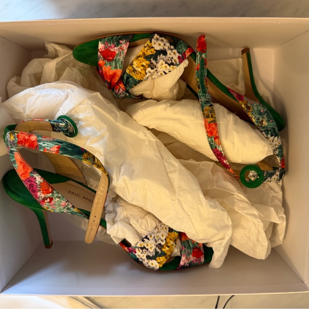 Paul Andrew Women's Floral Green Sandals - Picture 2 of 15